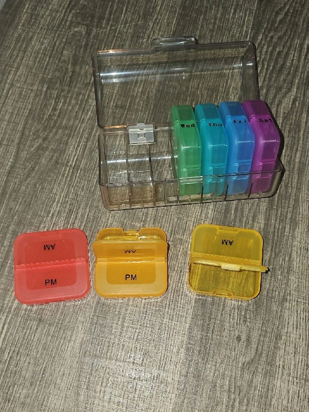 7-Day Rainbow Pill Organizer